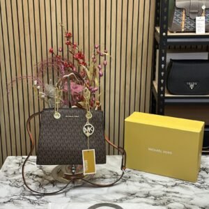 MICHAEL KORS ACRON CYNTHIA HANDBAG