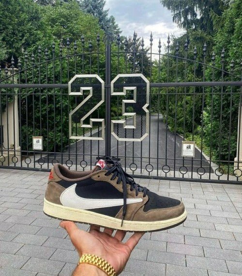 Branded Retro 1 Travis Scott Low Sneakers - Image 2