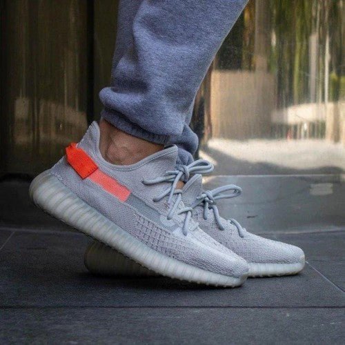 Branded Yezzy Boost 350 V2 Tail Light - Image 3