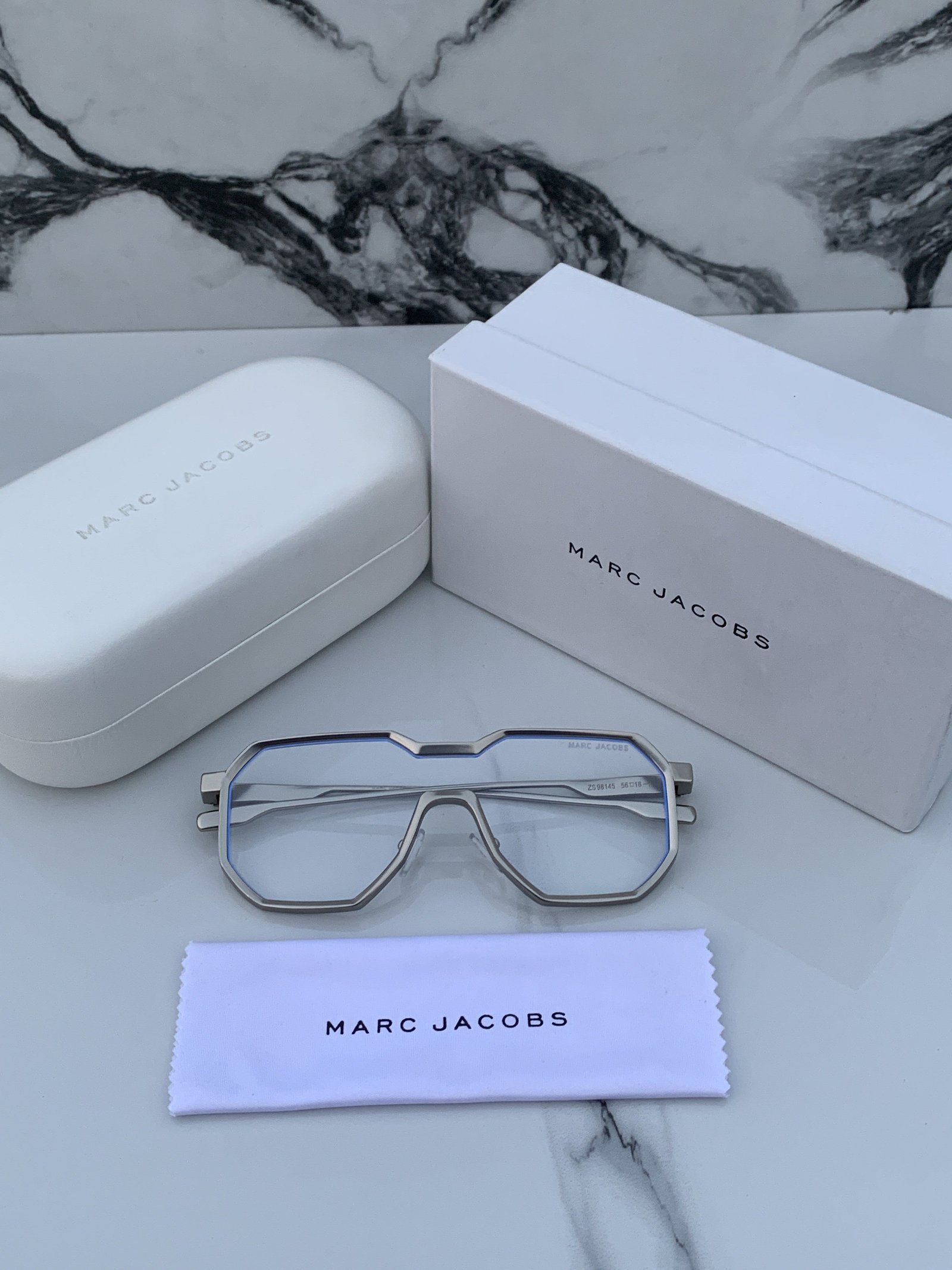 Branded Sunglasses MJ 98145 silver plano - Image 3