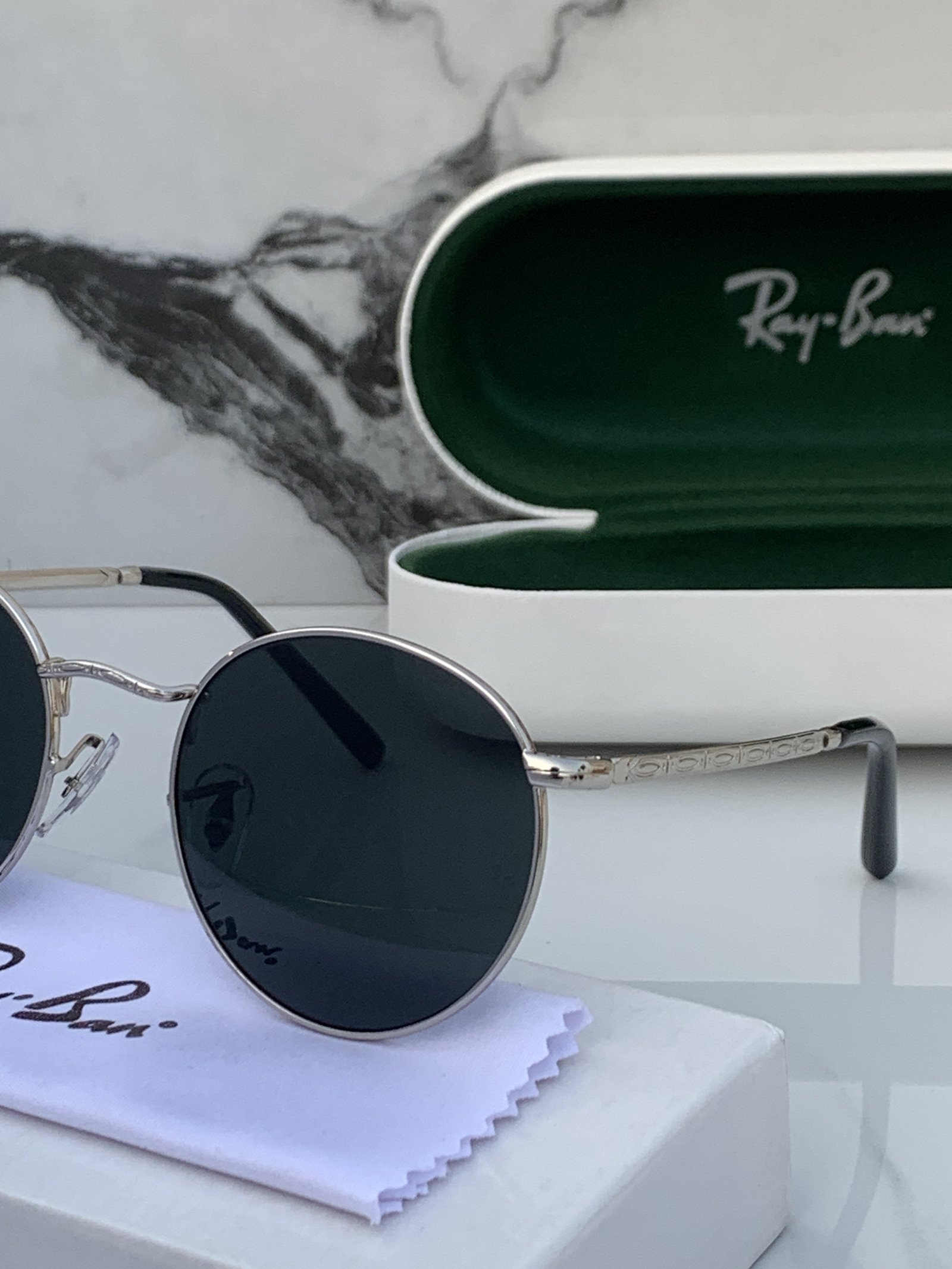 Branded Sunglasses RB 3637 silver black - Image 5