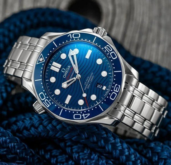 OMEGA SEAMASTER DIVER 300M AUTOMATIC - Image 2