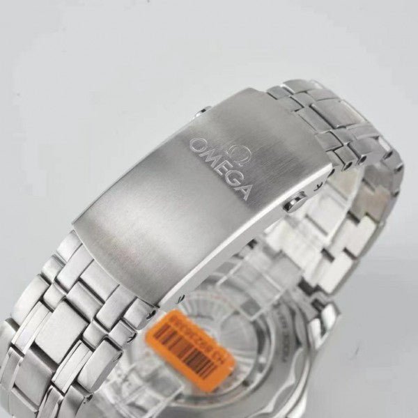 OMEGA SEAMASTER DIVER 300M AUTOMATIC - Image 4
