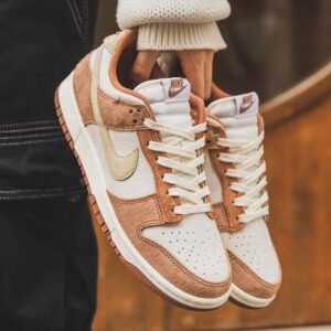 Branded Dunk Low Medium Curry For Men's