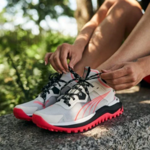 Branded Voyage Nitro Trail Running Shoes White Red Black